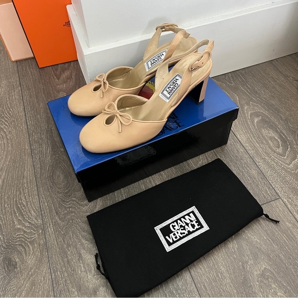 Gianni Versace Vintage Leather Ballet Bow Heels - Picture 3 of 12